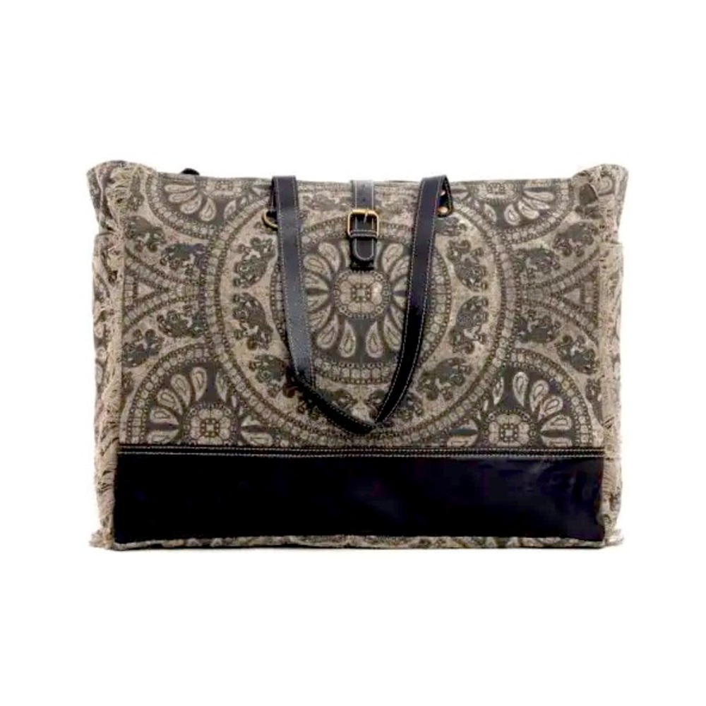 MYRA-CARMELA WEEKENDER BAG